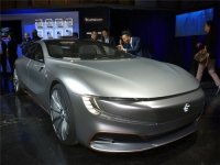樂視全新概念車在美發布 時速可達210km能自動駕駛